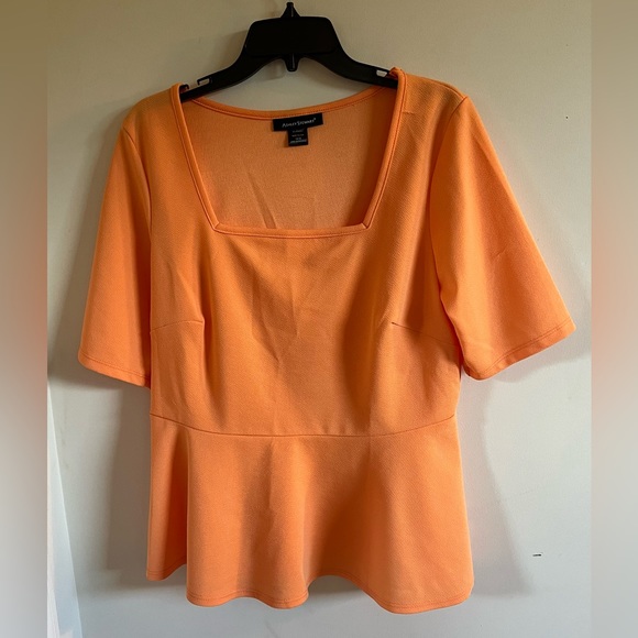 Blusa En Poliéster Spandex Silueta Ajustada IPANU